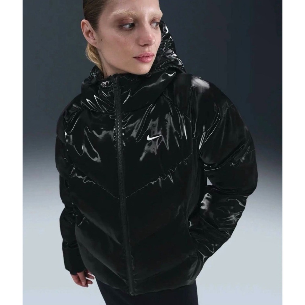 Womens Size M Nike Puffer Jacket Sportswear Therma-Fit Glossy Black HV5242-010